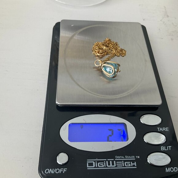 Blue topaz caged in solid 14k gold 18" chain - Picture 6 of 6